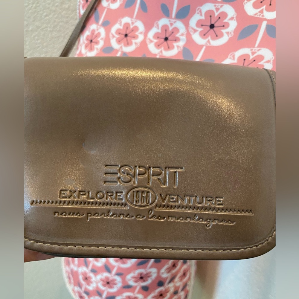 Esprit Tan Clutch Wristlet